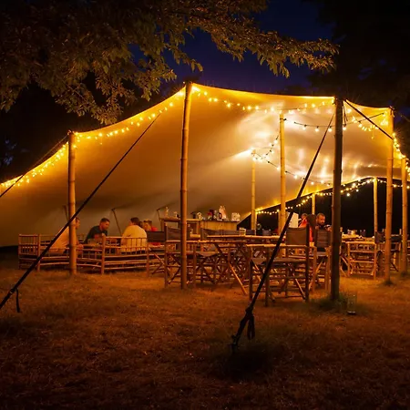 Lodg'ing Nature Camp Anjou אוהל מפואר