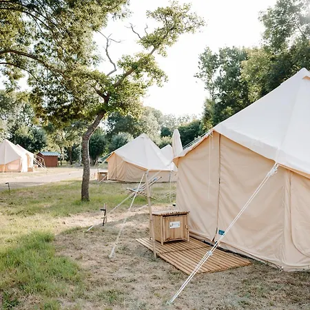 Lodg'ing Nature Camp Anjou *