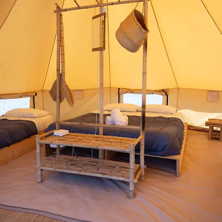 Luxe tent Lodg'ing Nature Camp Anjou
