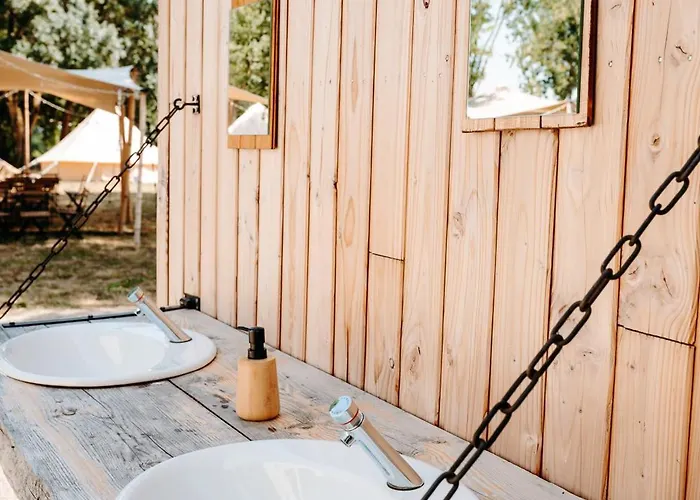 Lodg'ing Nature Camp Anjou *